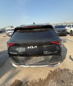 Kia Sportage 2.0 CRDI 4x4 - OЧАКВАН ВНОС, снимка 2