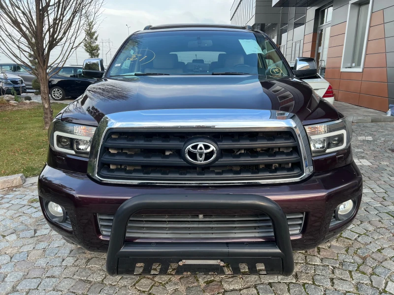 Toyota Sequoia 5.7 Limited, снимка 2 - Автомобили и джипове - 48457509