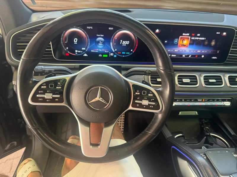 Mercedes-Benz GLS580, снимка 11 - Автомобили и джипове - 51792191