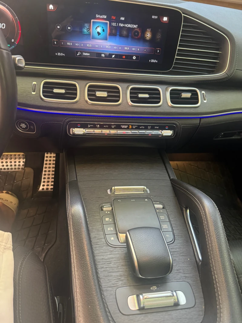 Mercedes-Benz GLS580, снимка 12 - Автомобили и джипове - 51792191