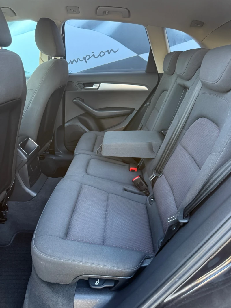 Audi Q5, снимка 16 - Автомобили и джипове - 51827785