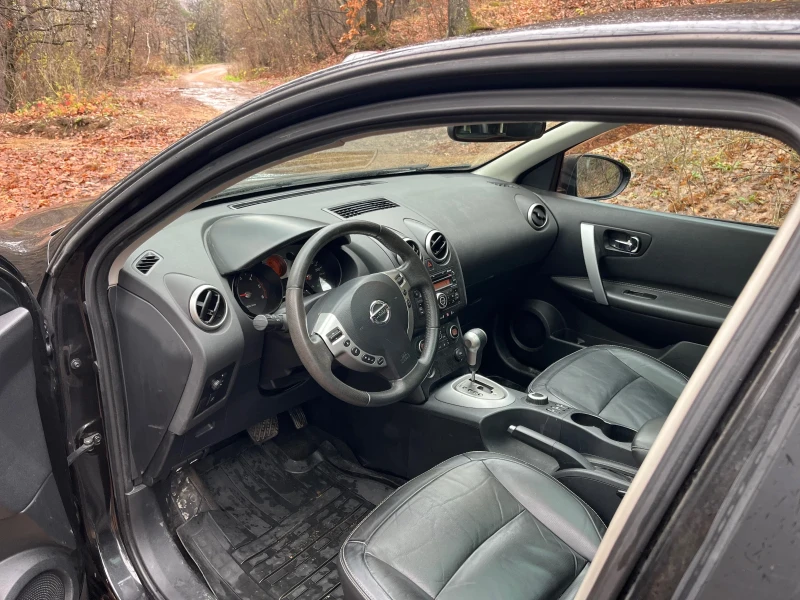 Nissan Qashqai 2.0 DCI, снимка 12 - Автомобили и джипове - 52591963