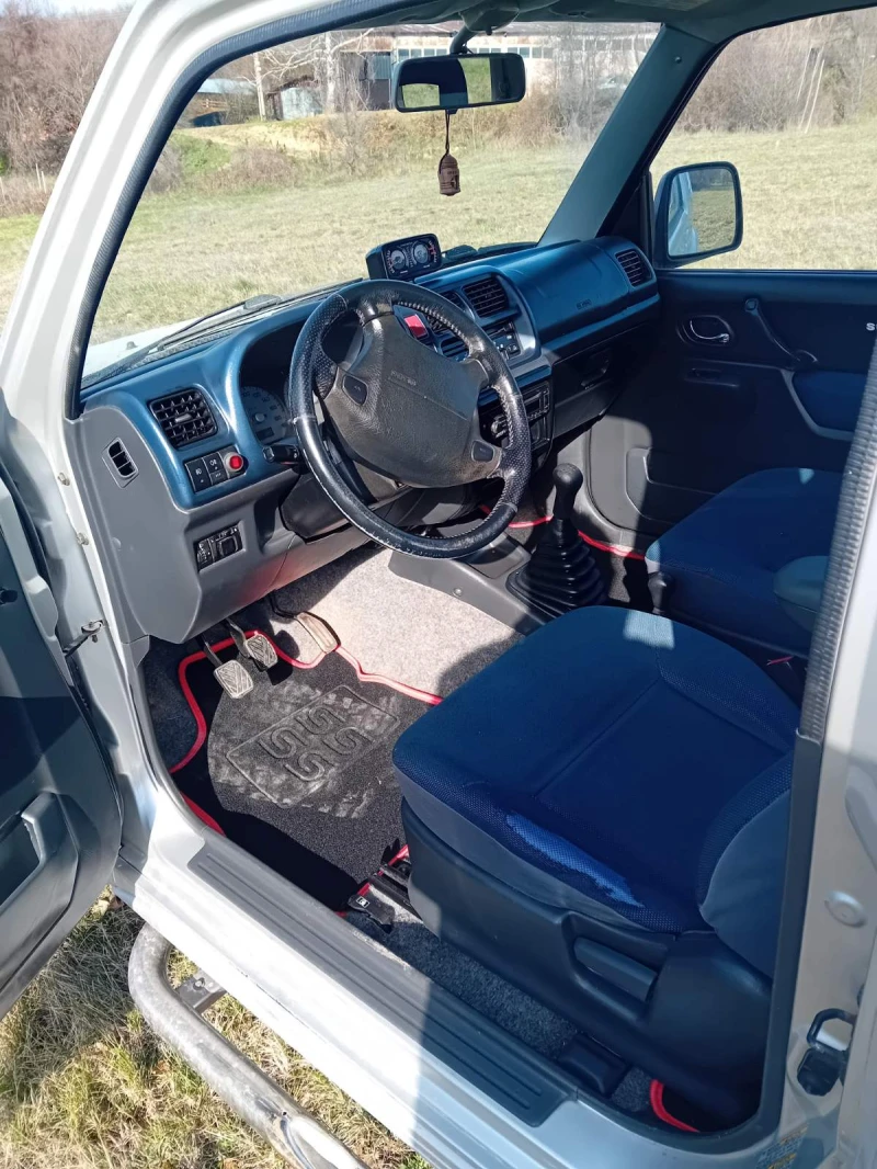 Suzuki Jimny, снимка 5 - Автомобили и джипове - 52697697