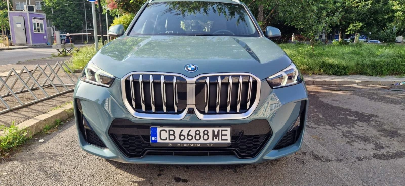 BMW X1 xDrive30e, снимка 2 - Автомобили и джипове - 52865573