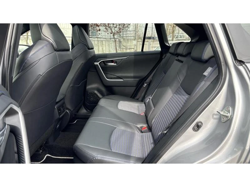 Toyota Rav4 2.5HSD AWD SELECTION, снимка 11 - Автомобили и джипове - 53598927