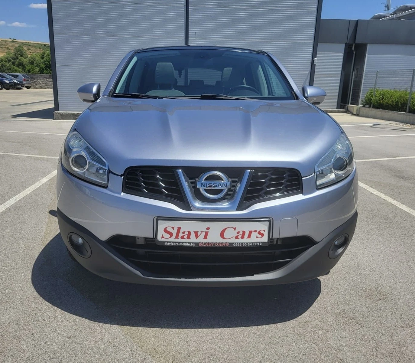 Nissan Qashqai 2.0 dci - 4x4/ AUTOMATIC/ PANORAMA/ NAVI - изображение 2