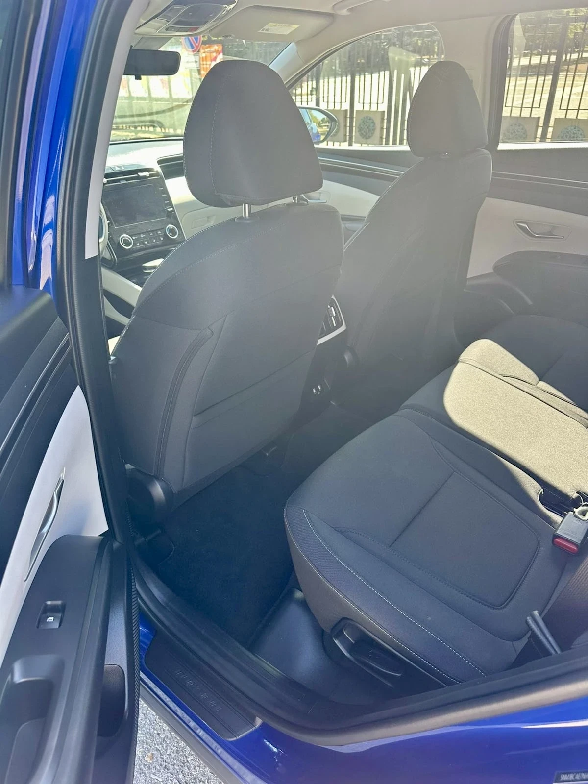 Hyundai Tucson 2, 5, 4x4, Distronik, 29800 km | Mobile.bg   10