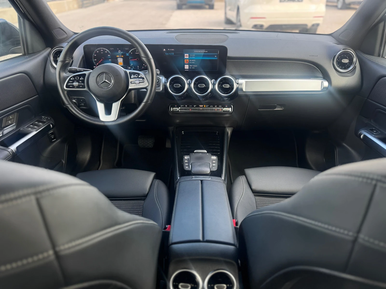 Mercedes-Benz GLB 200d 4-MATIC PREMIUM - изображение 7