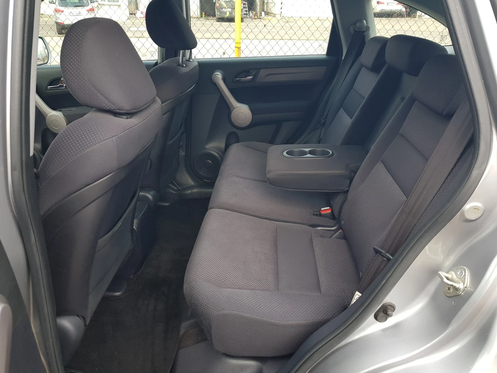 Honda Cr-v ГАЗ БЕНЗИН 6 СКОРОСТИ, снимка 14 - Автомобили и джипове - 53634746