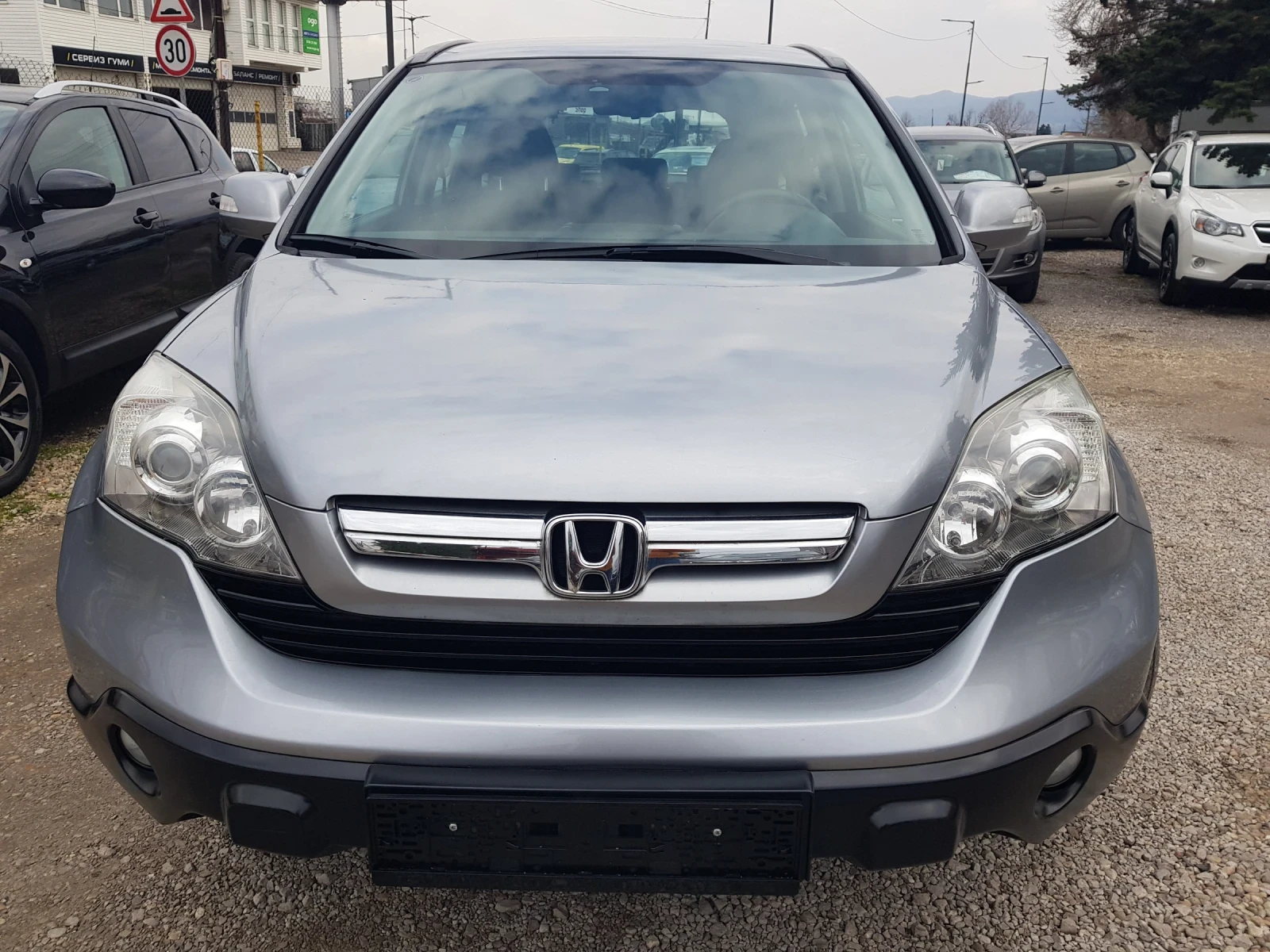 Honda Cr-v ГАЗ БЕНЗИН 6 СКОРОСТИ - изображение 3