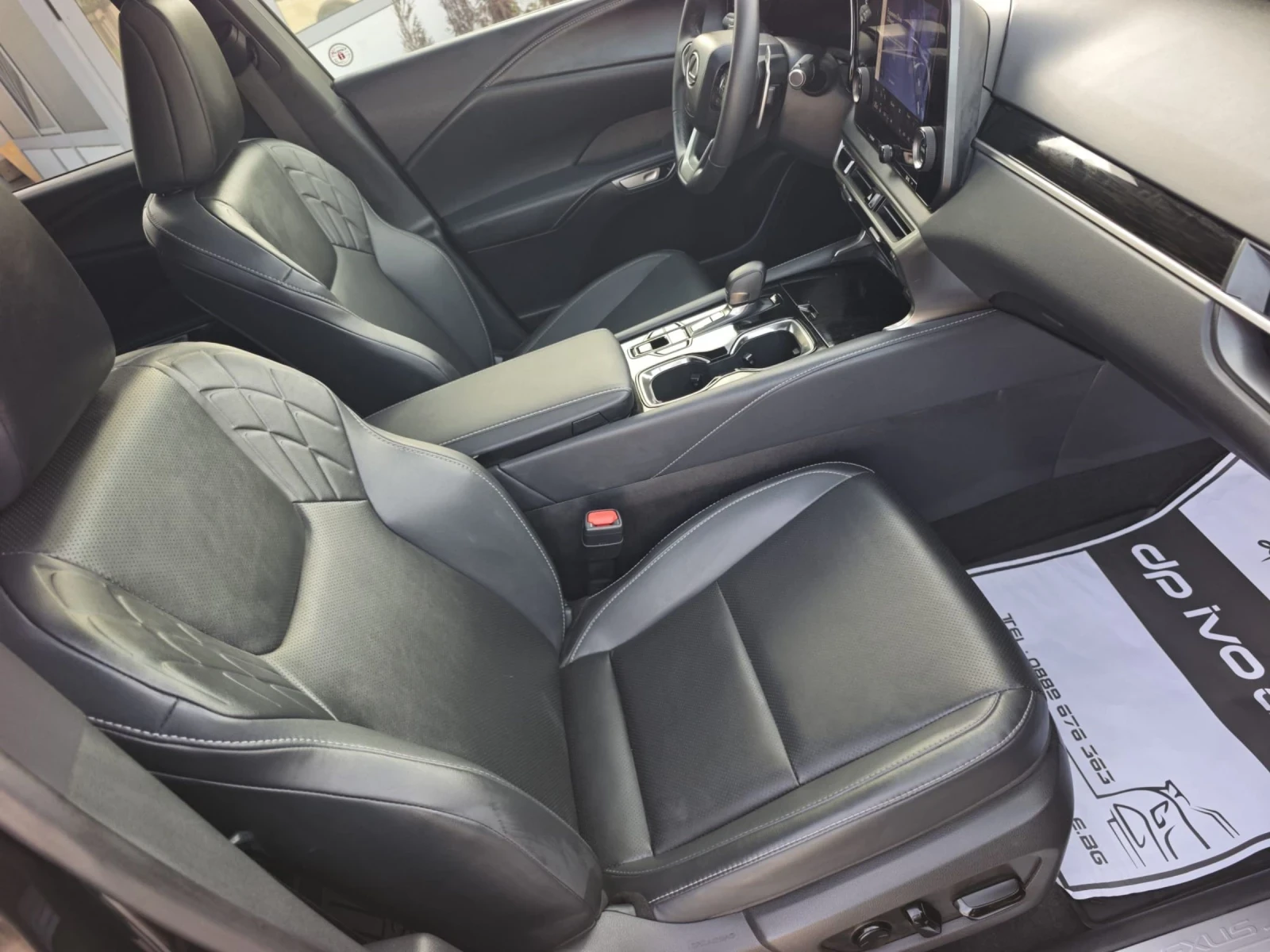 Lexus RX 350h ХИБРИД* 4х4* 18000км* КАТО НОВ, снимка 11 - Автомобили и джипове - 54309025