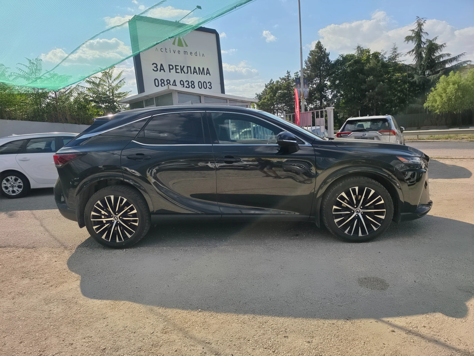 Lexus RX 350h ХИБРИД* 4х4* 18000км* НОВ* 2КОМПЛ. ДЖАНТИ* , снимка 15 - Автомобили и джипове - 54309025