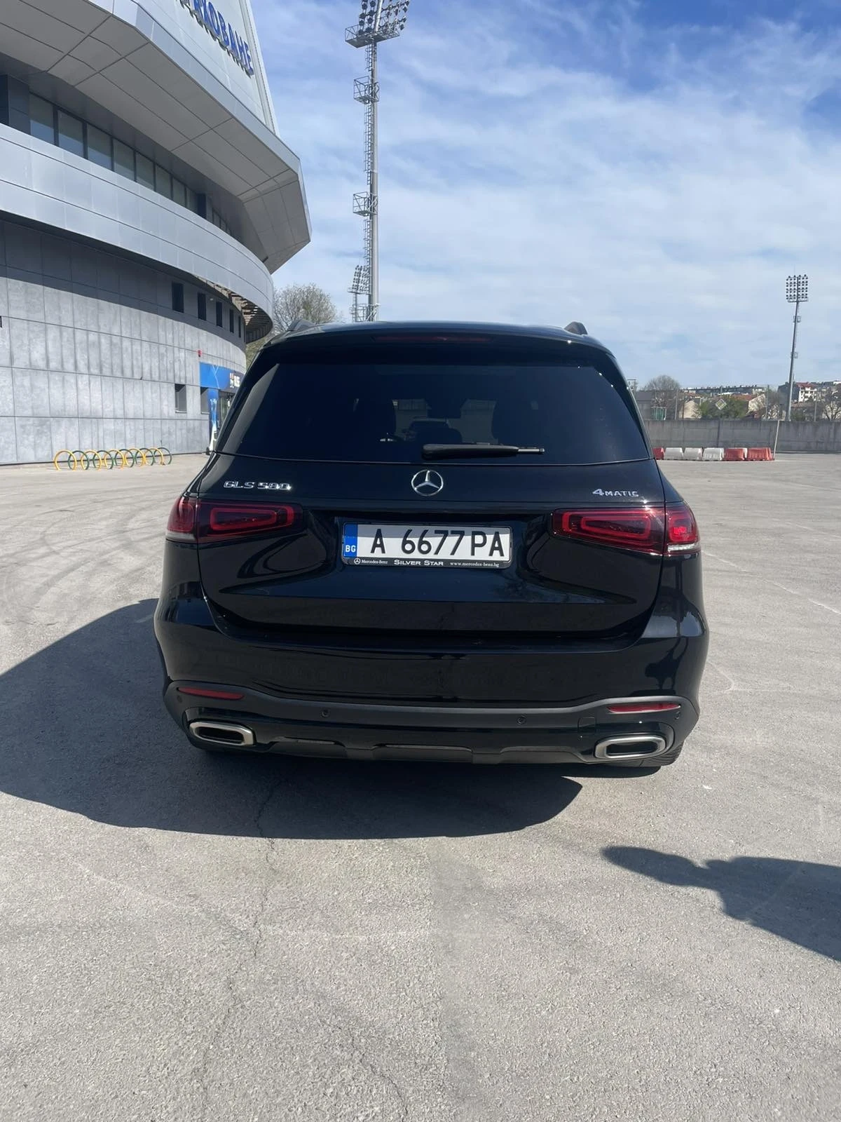 Mercedes-Benz GLS580, снимка 3 - Автомобили и джипове - 54407125