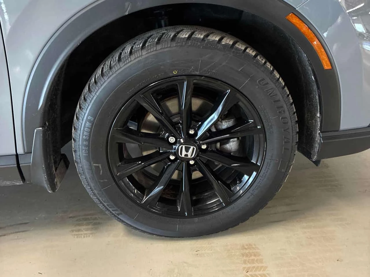 Honda Cr-v Sport AWD  CARFAX, снимка 16 - Автомобили и джипове - 54424158
