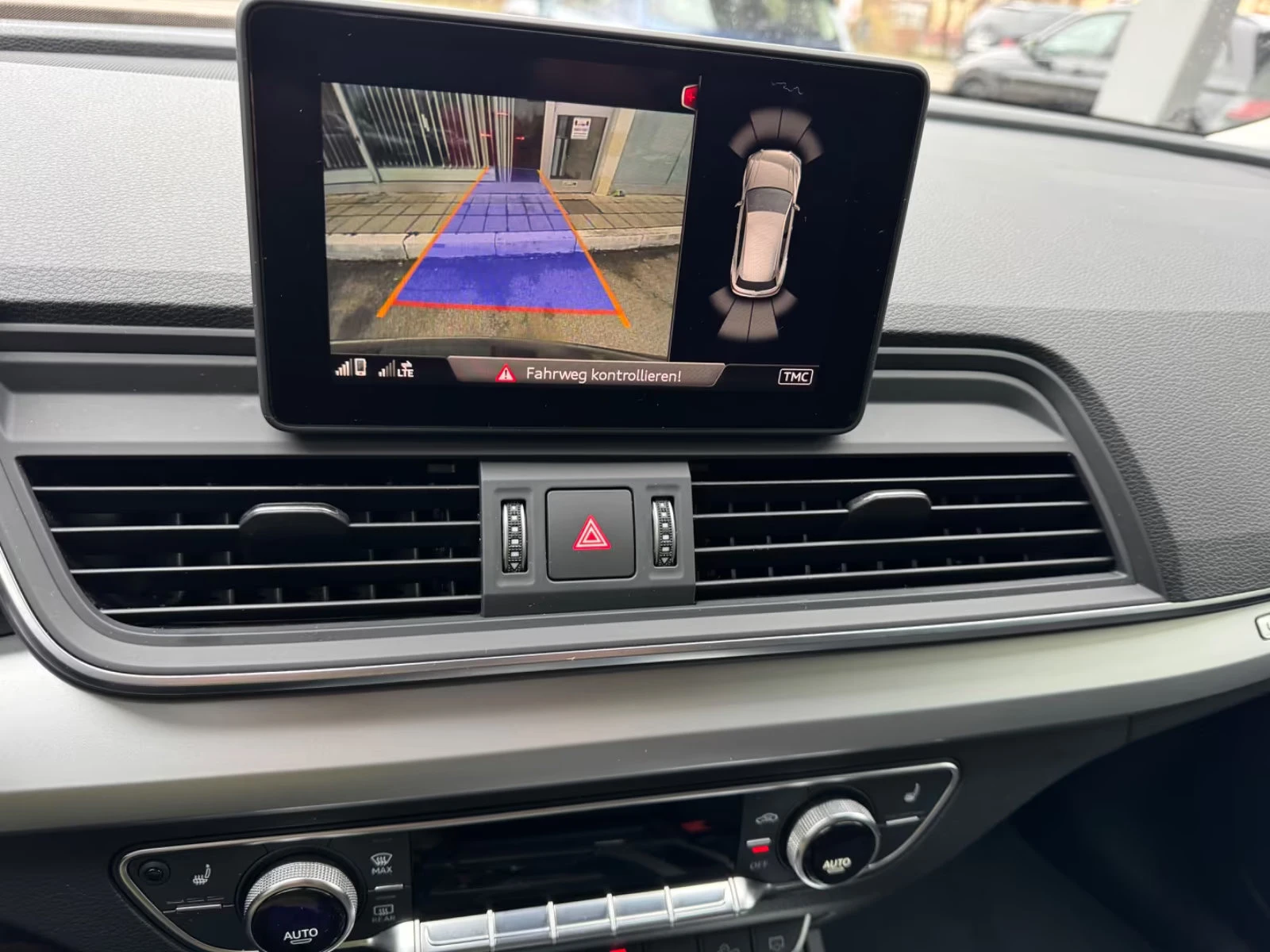 Audi Q5 50TFSI/252HP/QUATTRO/S-LINE/CAM/NAVI/LED/AHK/280q, снимка 11 - Автомобили и джипове - 54477168