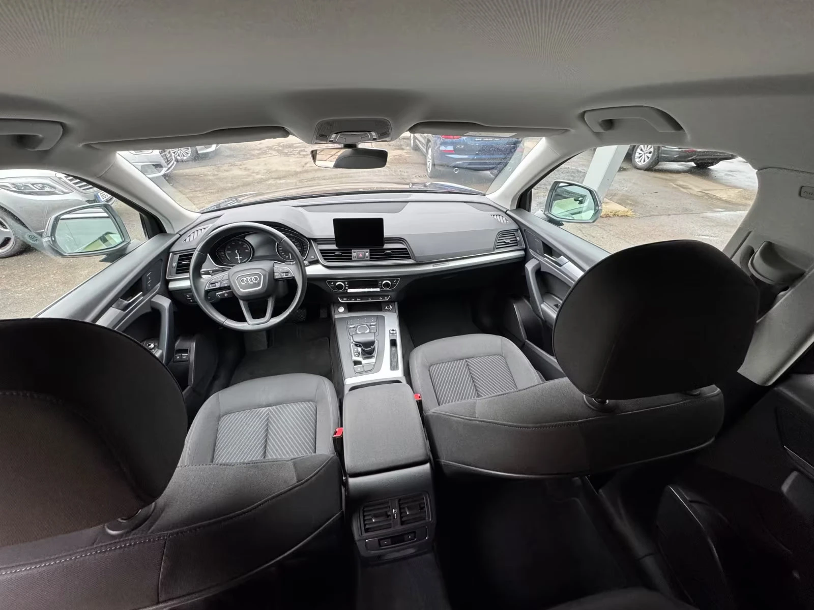 Audi Q5 50TFSI/252HP/QUATTRO/S-LINE/CAM/NAVI/LED/AHK/280q, снимка 8 - Автомобили и джипове - 54477168