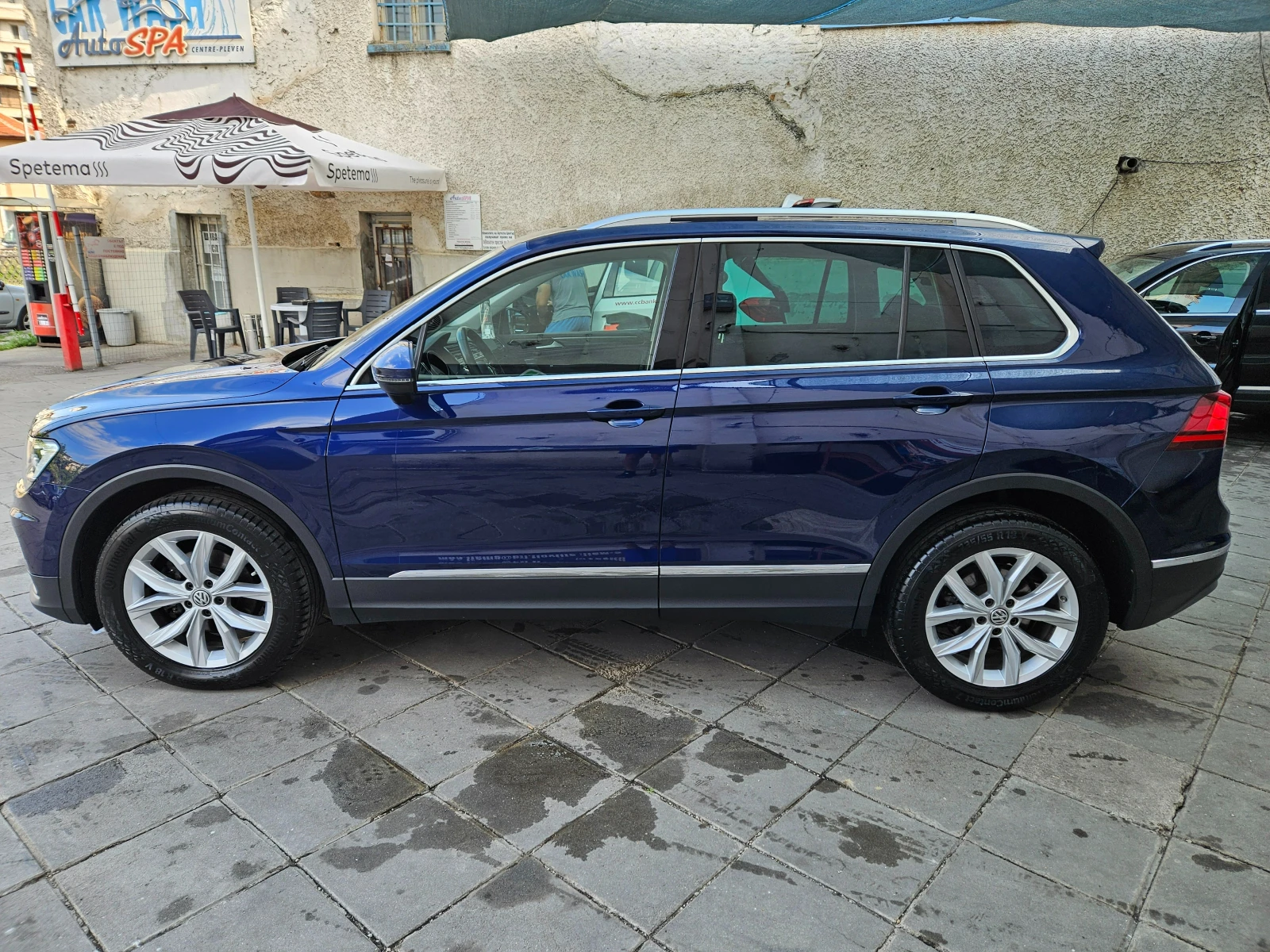 VW Tiguan Highline, снимка 2 - Автомобили и джипове - 55071705