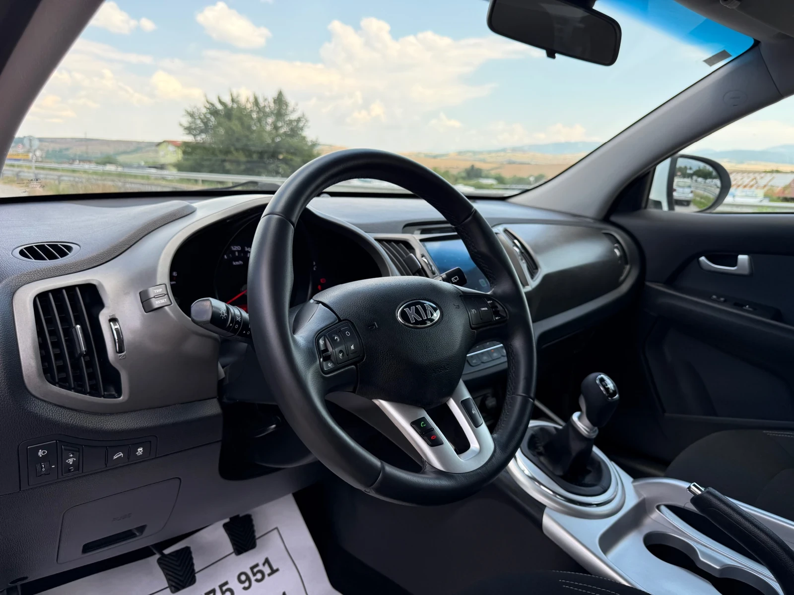 Kia Sportage 1.7-CRDI-FACE-TOP-NAVI-CAR PLAY-183.000km-KAMERA, снимка 7 - Автомобили и джипове - 55120053