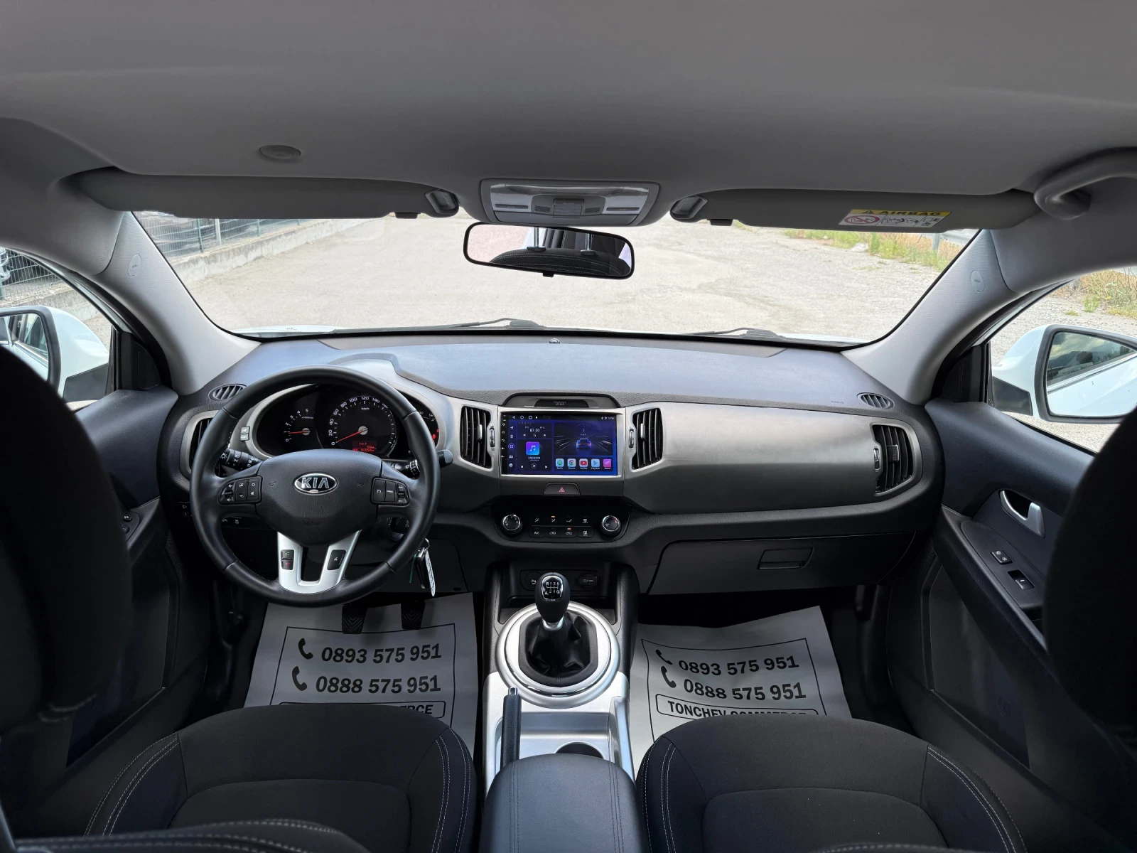 Kia Sportage 1.7-CRDI-FACE-TOP-NAVI-CAR PLAY-183.000km-KAMERA, снимка 13 - Автомобили и джипове - 55120053