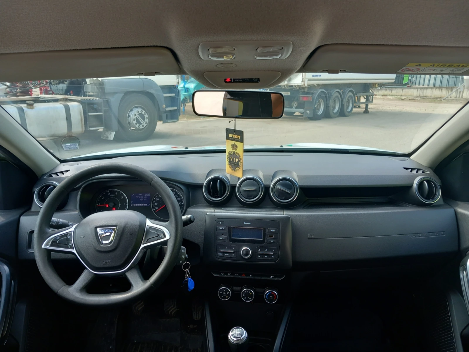 Dacia Duster, снимка 8 - Автомобили и джипове - 55289958