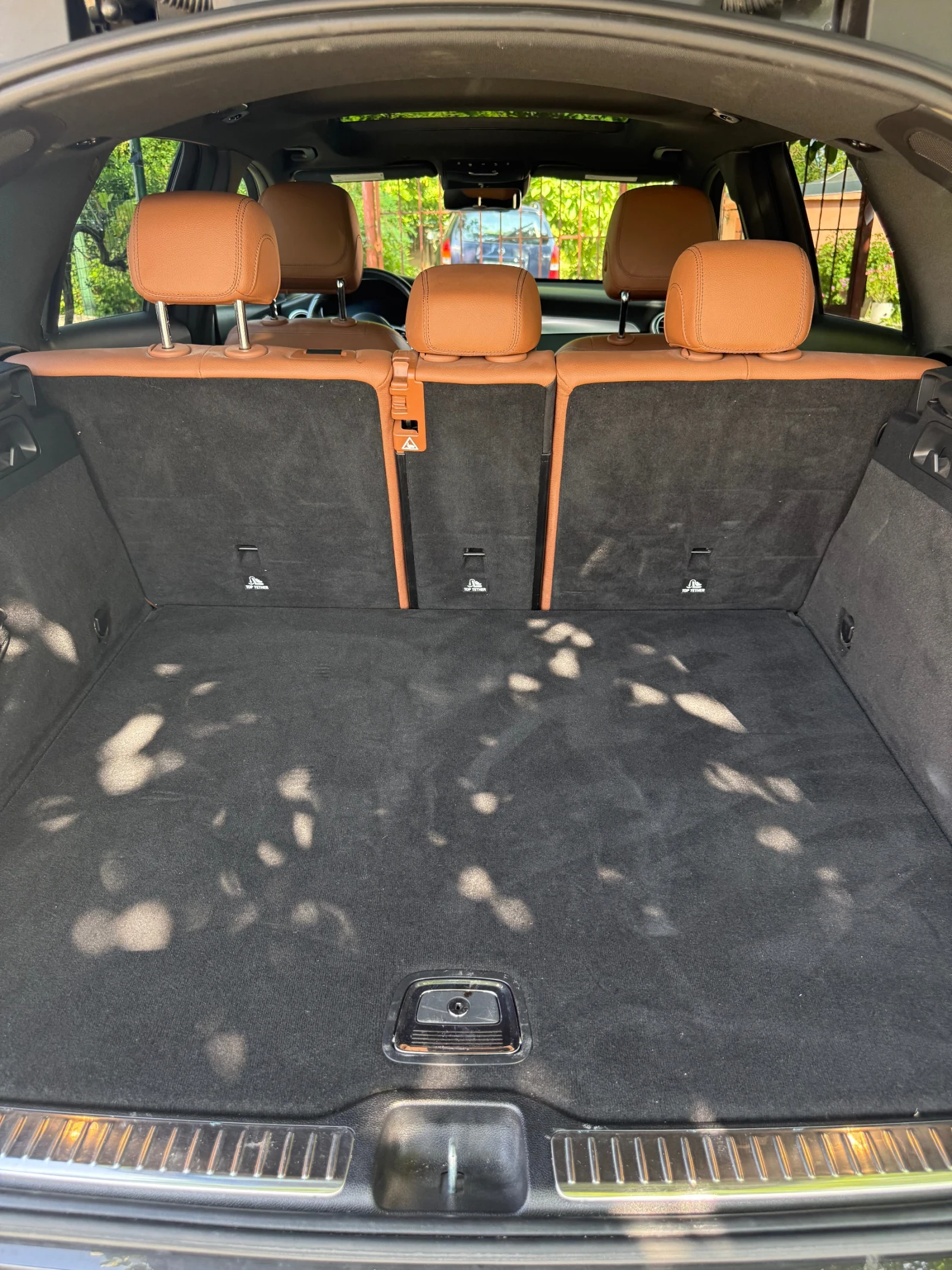 Mercedes-Benz GLC 300, снимка 17 - Автомобили и джипове - 55326069