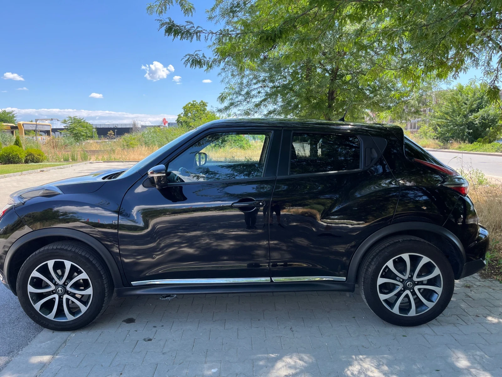 Nissan Juke 1.5 dCi, снимка 4 - Автомобили и джипове - 55642955