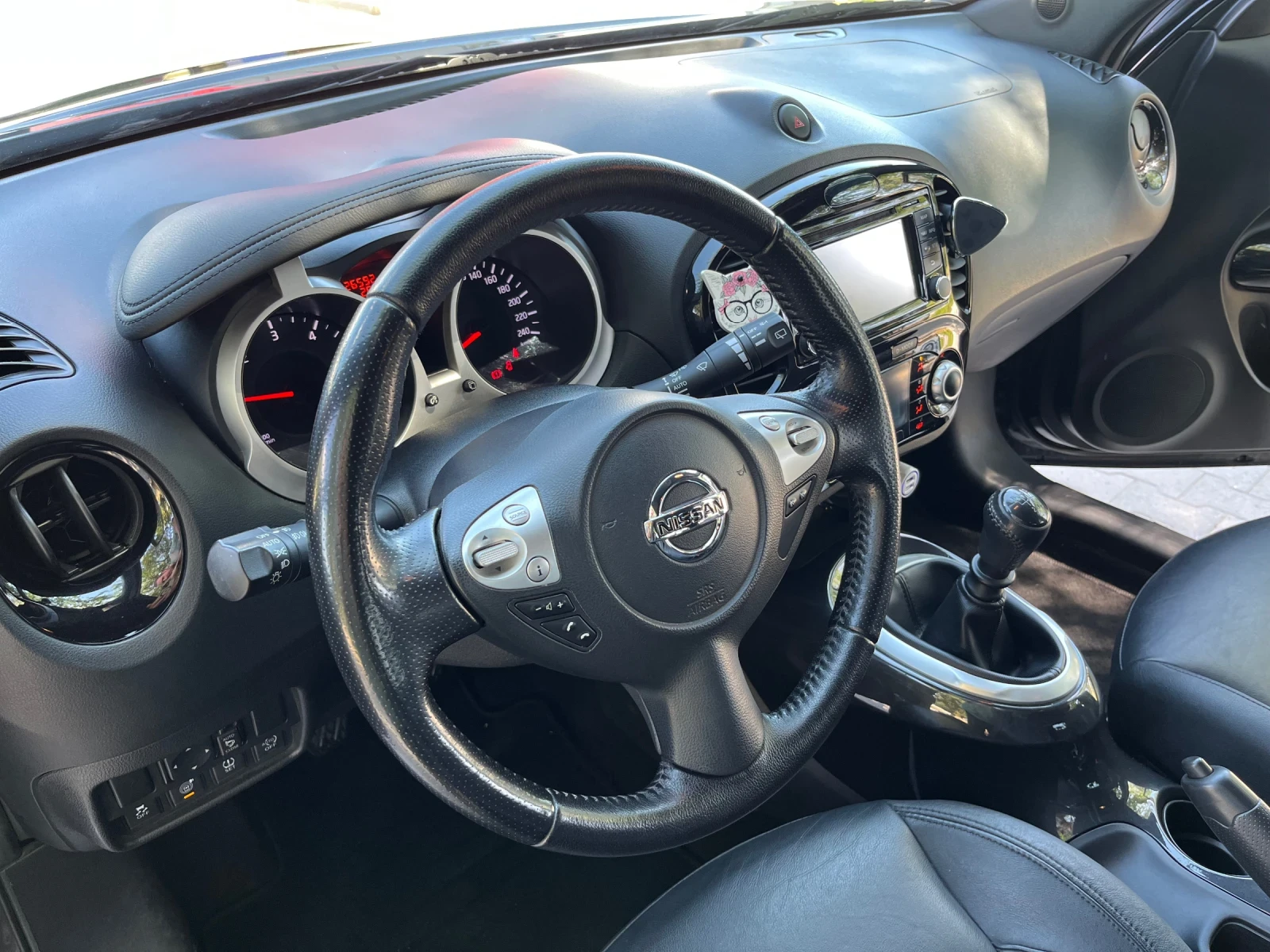 Nissan Juke 1.5 dCi, снимка 12 - Автомобили и джипове - 55642955