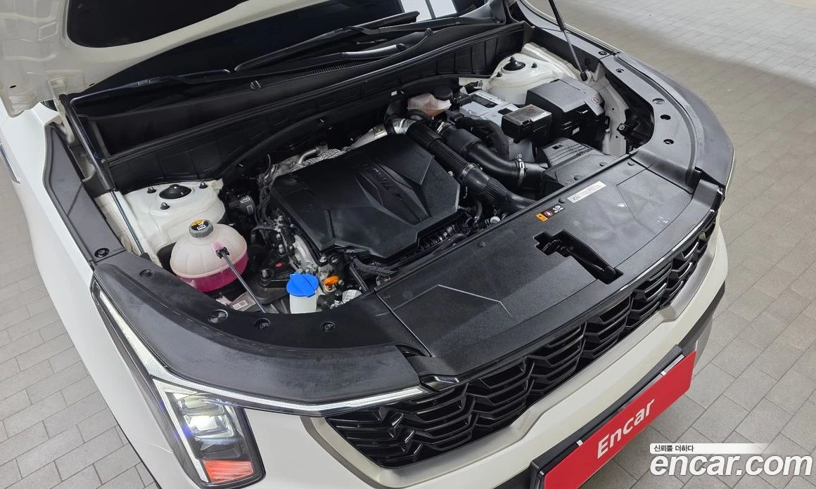 Kia Sorento Gasoline 2.5T 2WD Prestige, снимка 5 - Автомобили и джипове - 56096173