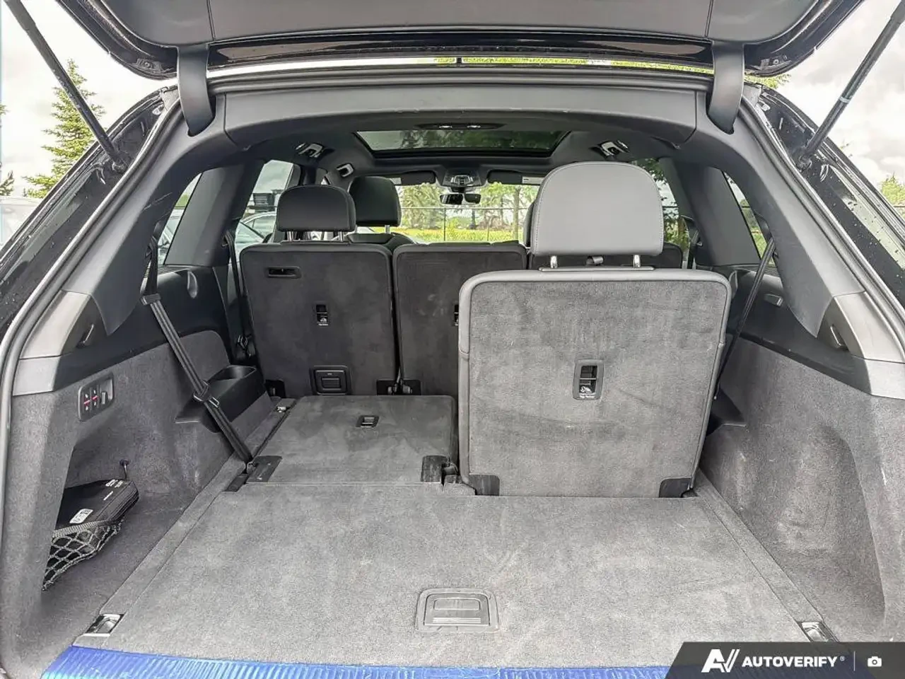 Audi Q7, снимка 9 - Автомобили и джипове - 56227273