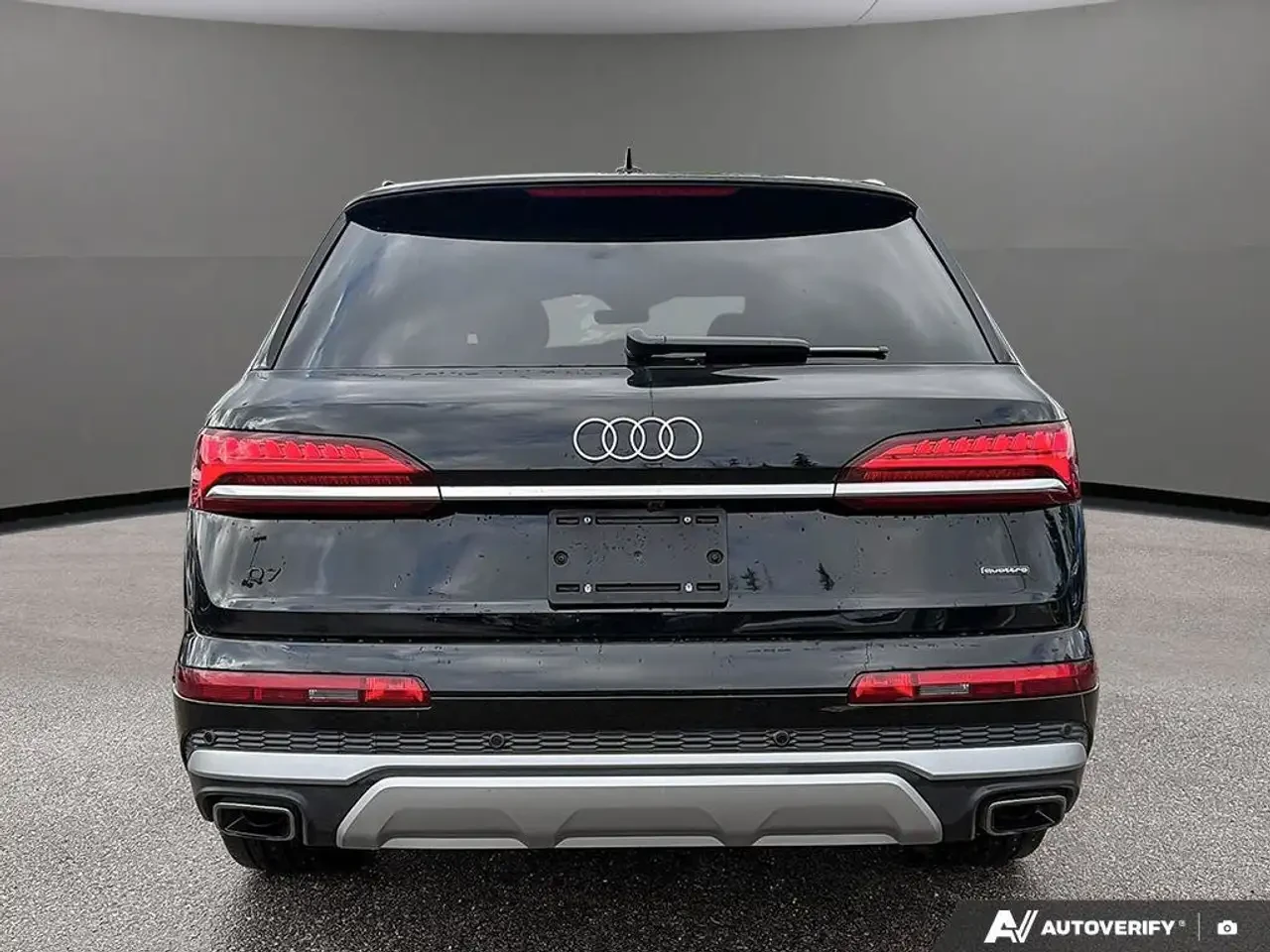Audi Q7, снимка 6 - Автомобили и джипове - 56227273