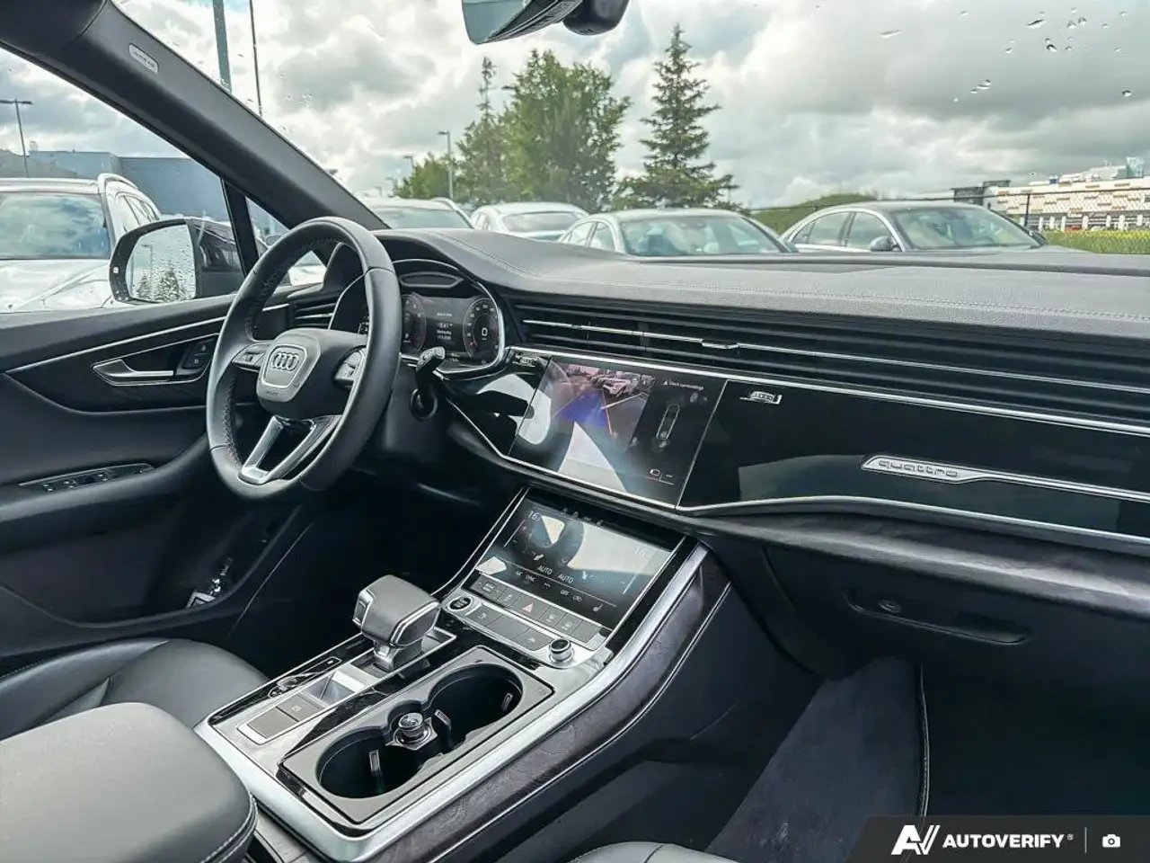Audi Q7, снимка 16 - Автомобили и джипове - 56227273