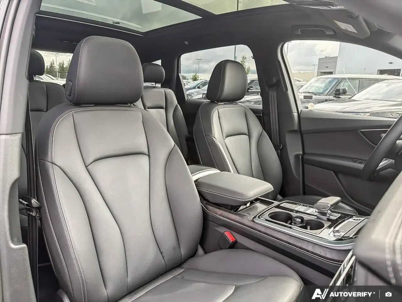 Audi Q7, снимка 15 - Автомобили и джипове - 56227273
