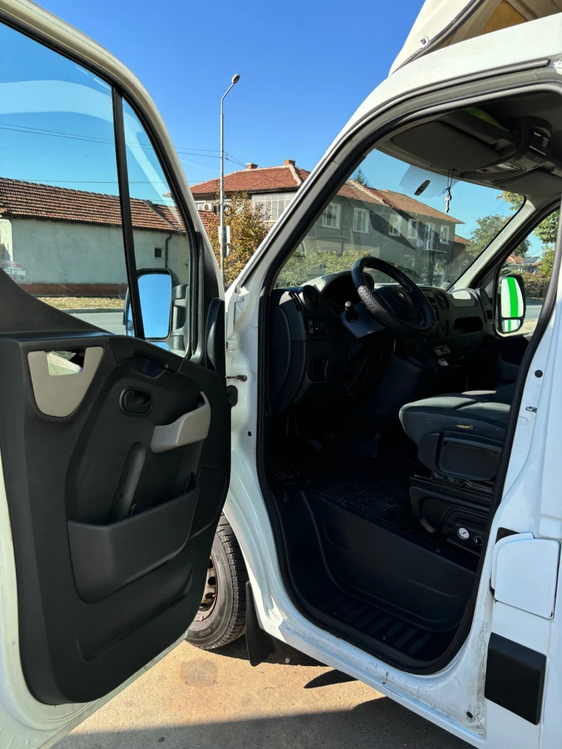 Renault Master КАТО НОВ, ПОДЪРЖАН БЕЗУПРЕЧНО!, снимка 7 - Бусове и автобуси - 47643944