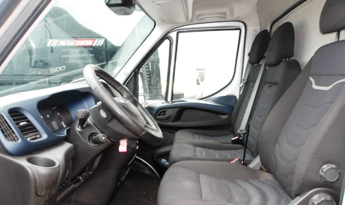 Iveco 35c18 3.0L* Hi-MATIC* БОРД* ВЪЗ.ВЪЗГЛАВНИЦИ* до3.5т - изображение 10