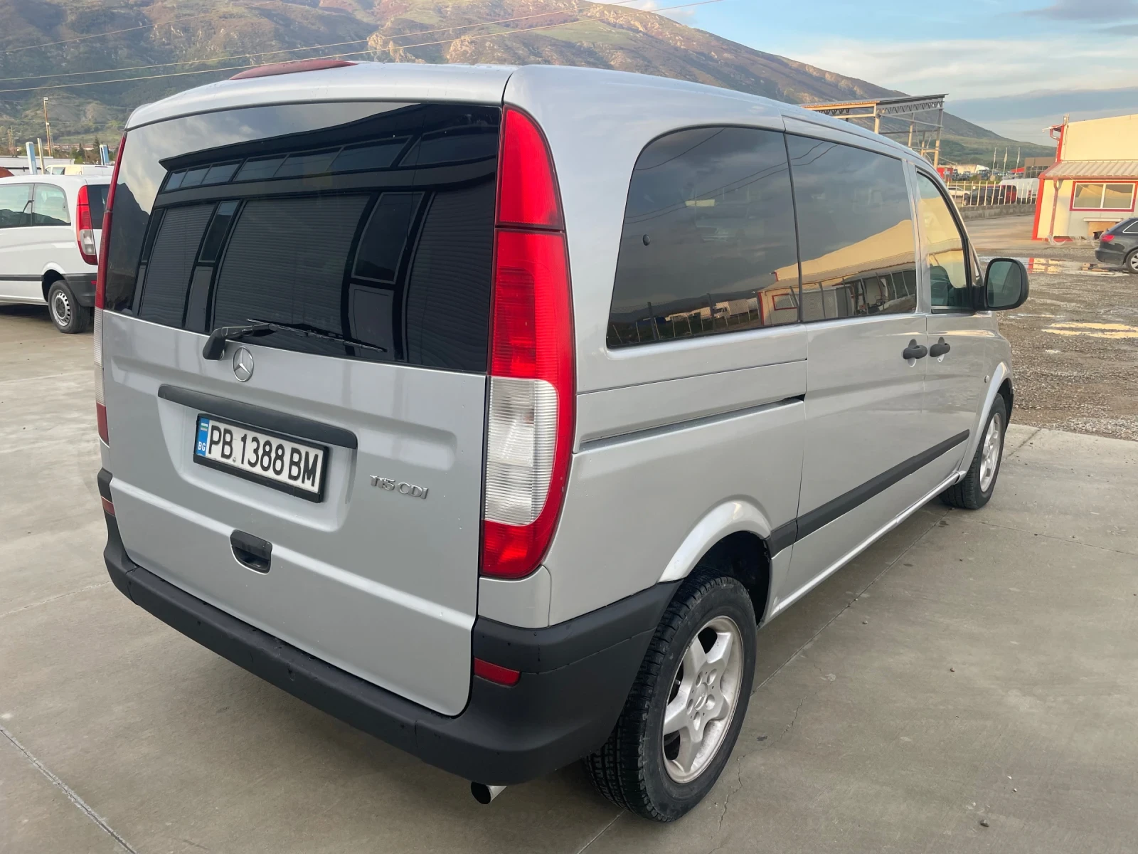 Mercedes-Benz Vito 115CDI - изображение 4