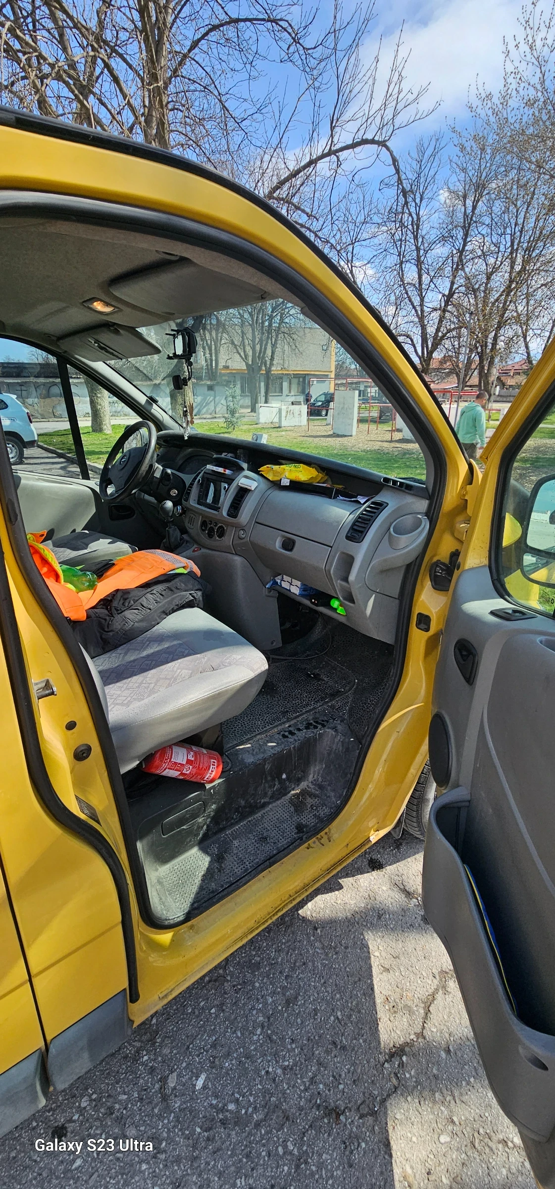 Opel Vivaro, снимка 8 - Бусове и автобуси - 53976334