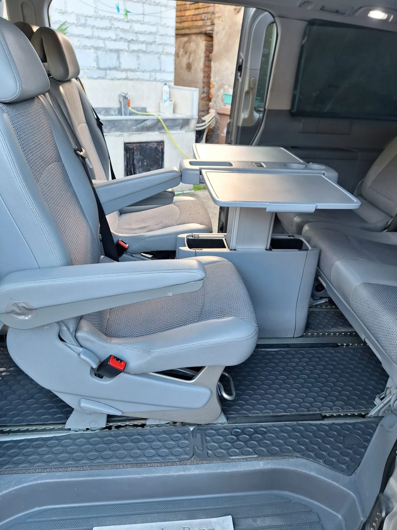 Mercedes-Benz Viano Vip Biznes klas, снимка 7 - Бусове и автобуси - 54703587