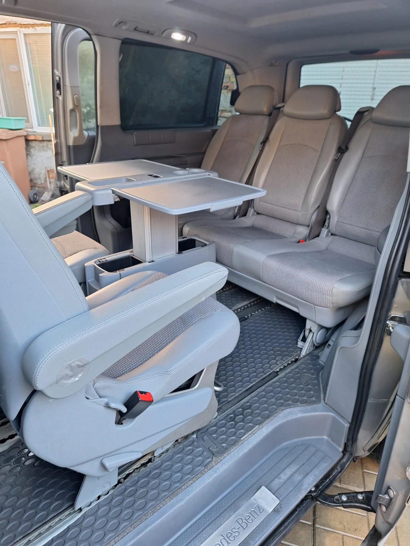 Mercedes-Benz Viano Vip Biznes klas, снимка 14 - Бусове и автобуси - 54703587