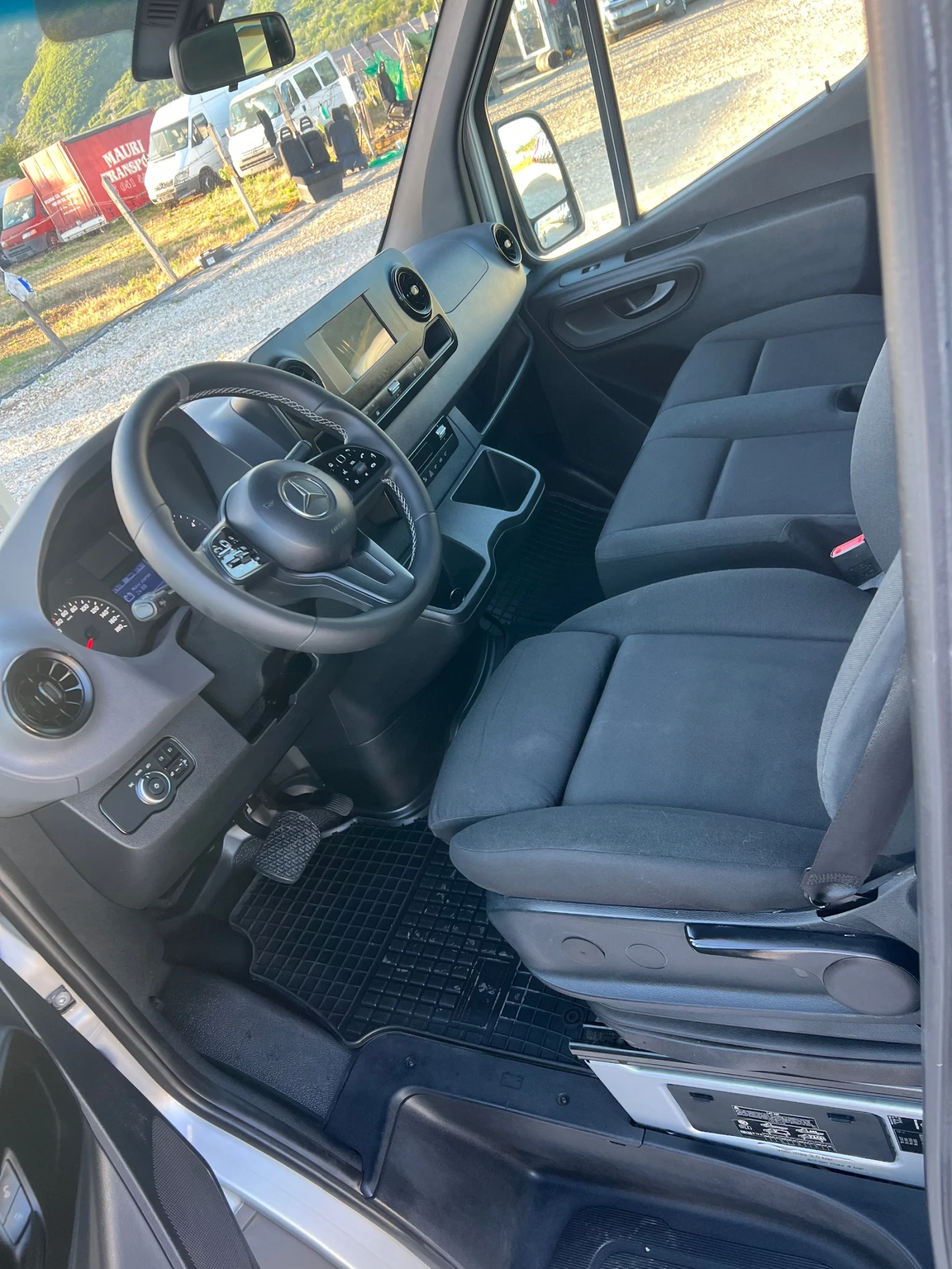 Mercedes-Benz Sprinter �����������-���������-9 ����� | Mobile.bg � ����������� 15