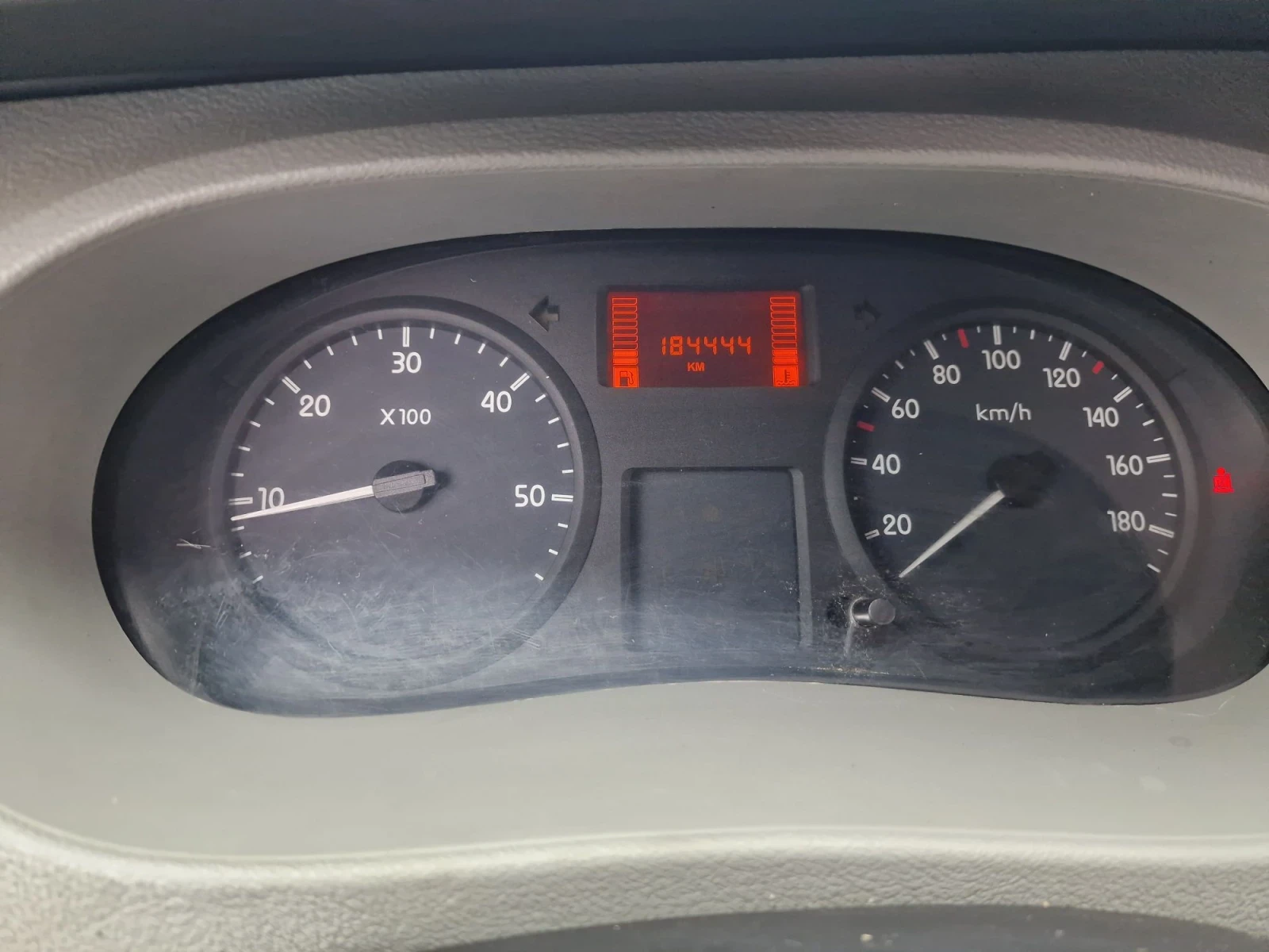 Nissan Interstar ���� ���� | Mobile.bg � ����������� 7