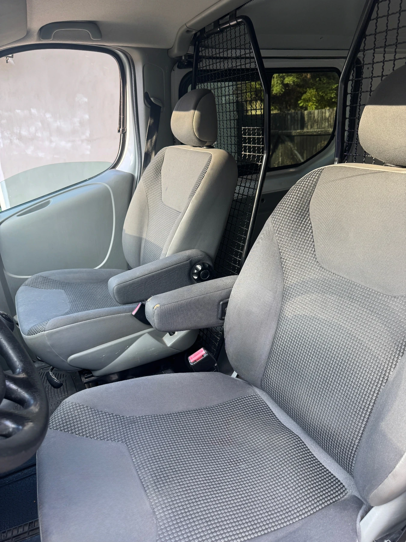 Opel Vivaro 2.0 TDCI  , снимка 6 - Бусове и автобуси - 56153973