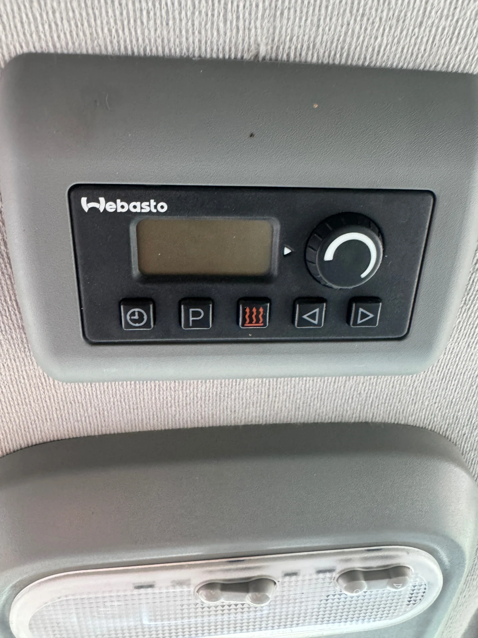 Opel Vivaro 2.0 TDCI  , снимка 9 - Бусове и автобуси - 56153973