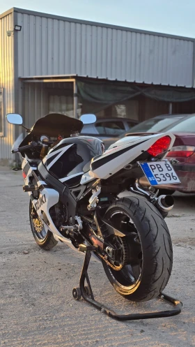 Suzuki Gsxr K4 1000 | Auto.bg — изображение 2