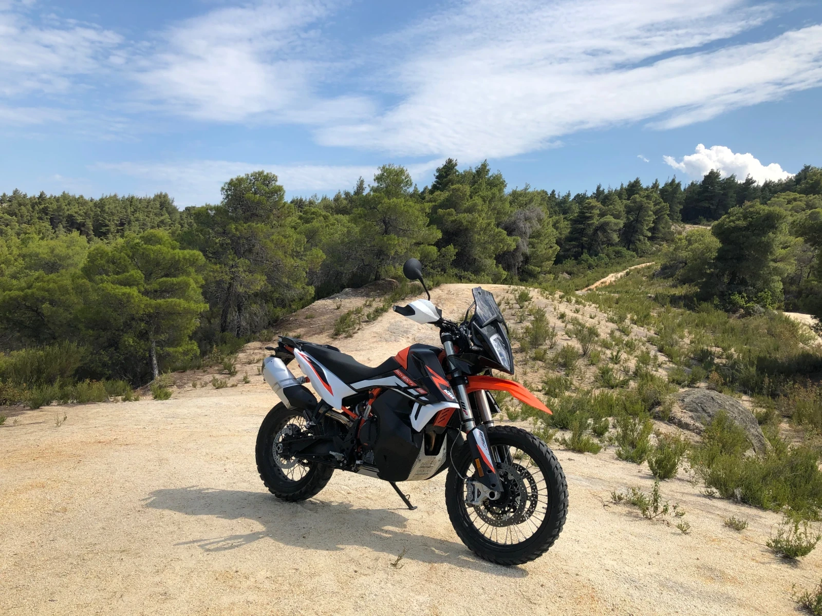 Ktm Adventure 890 R - изображение 5