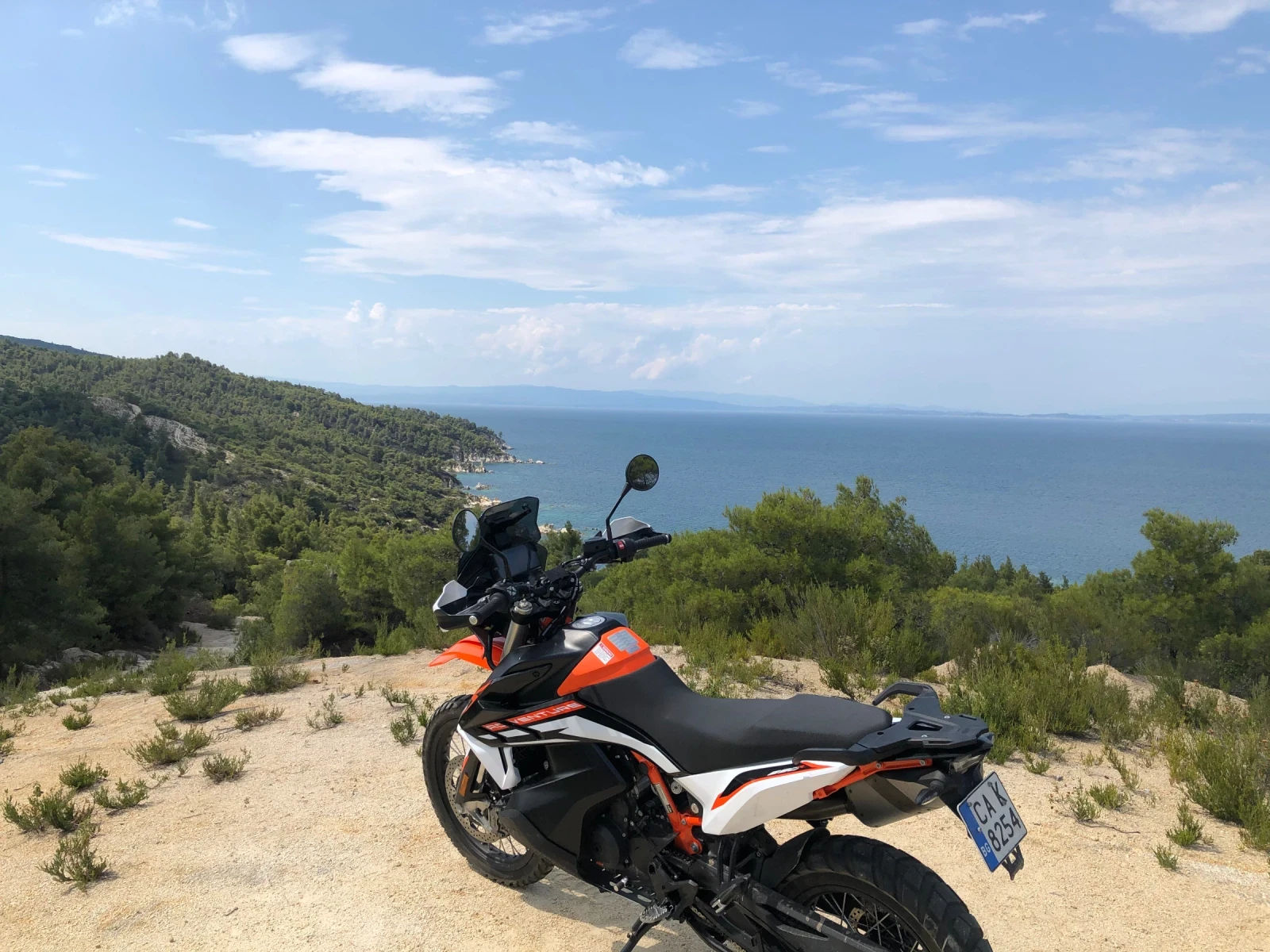 Ktm Adventure 890 R - изображение 4