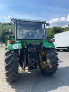 Трактор John Deere 3300, снимка 3