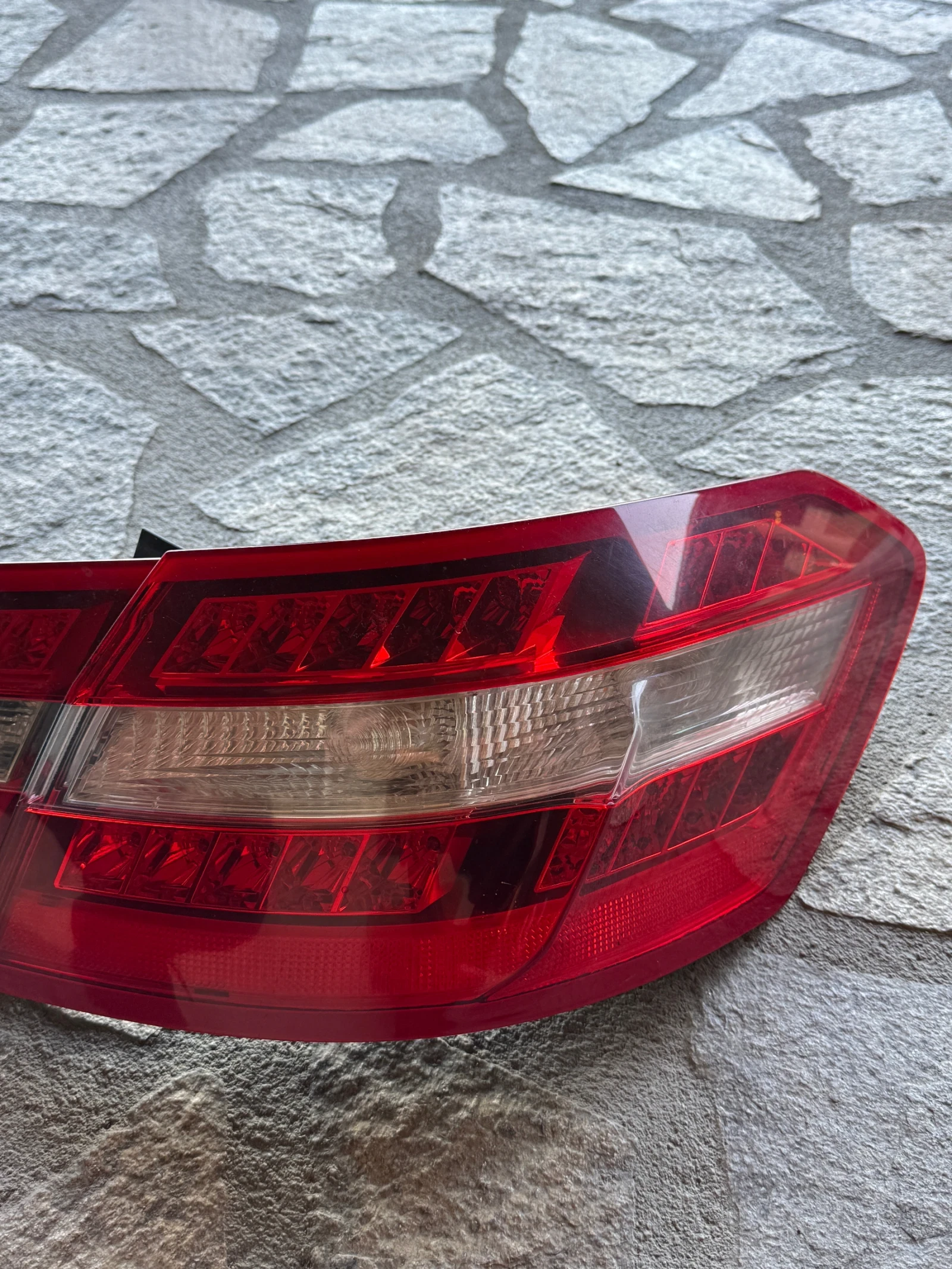 ������� �� � ����� | Mobile.bg � ����������� 3