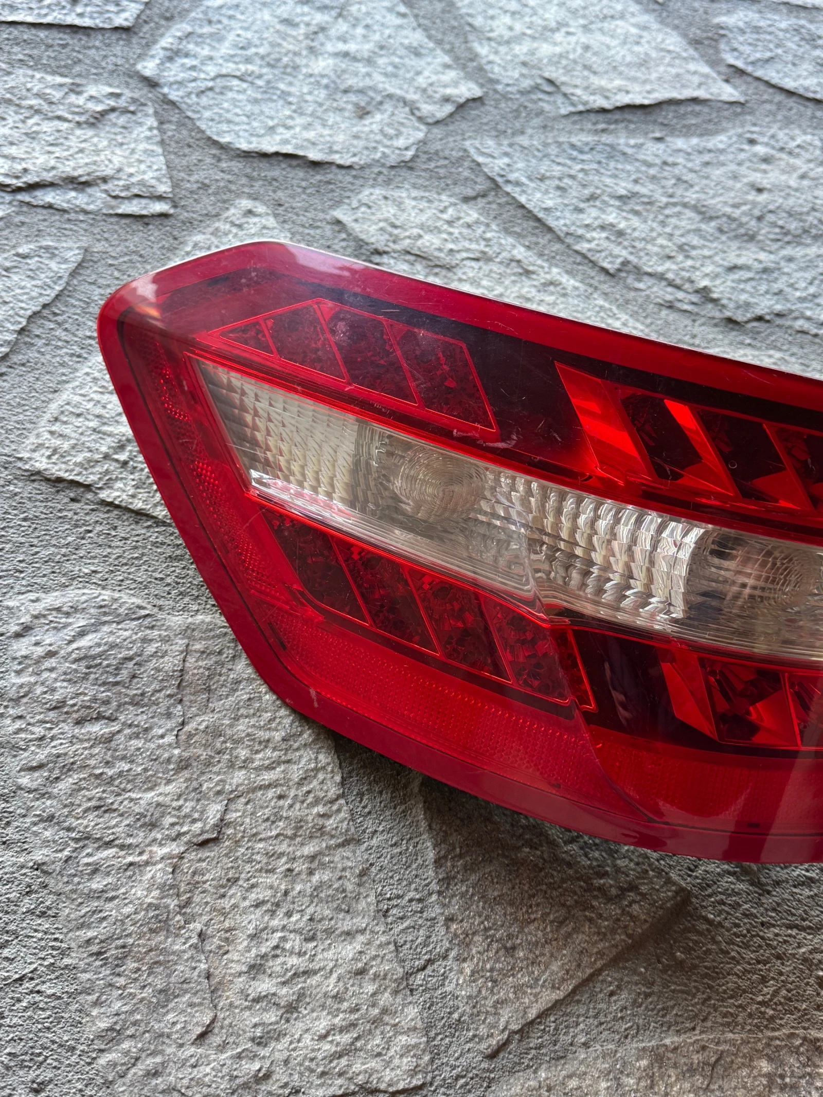 ������� �� � ����� | Mobile.bg � ����������� 6