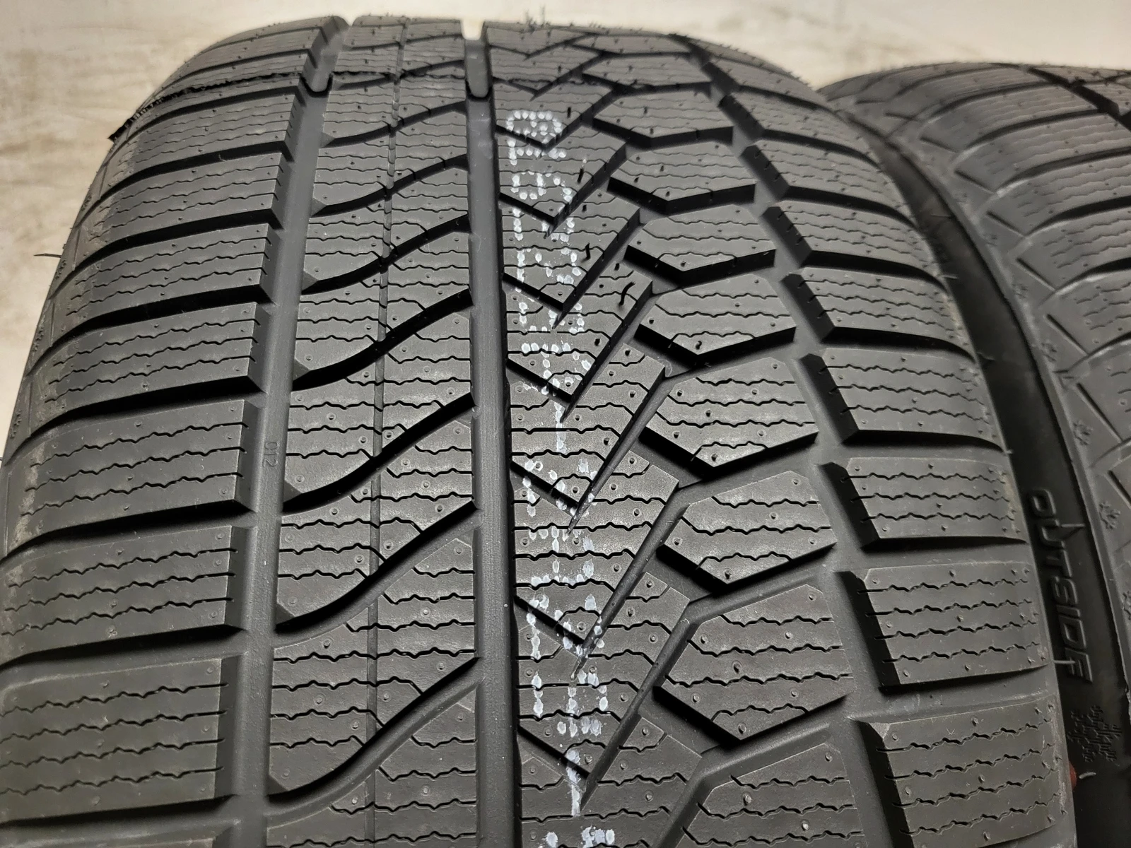  255/35R19 | Mobile.bg   2