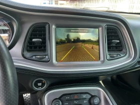 Dodge Challenger SXT AWD, снимка 10